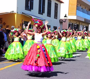 61711561_2261566687418625_10073531315262